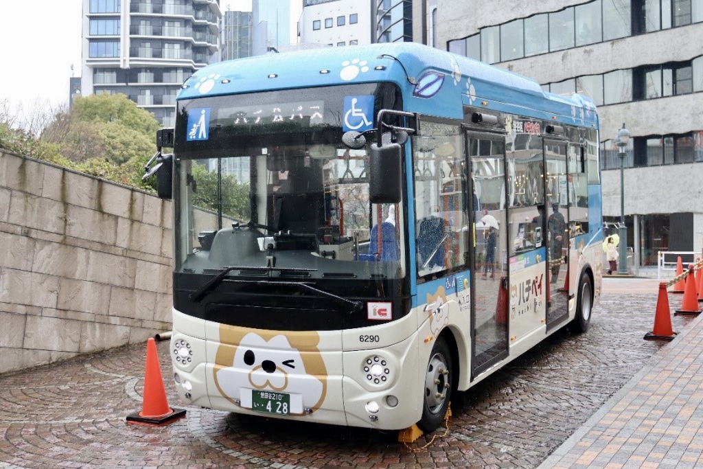EVモーターズ・ジャパン「F8 Series4-Mini Bus」（photo=EVモーターズ・ジャパン）