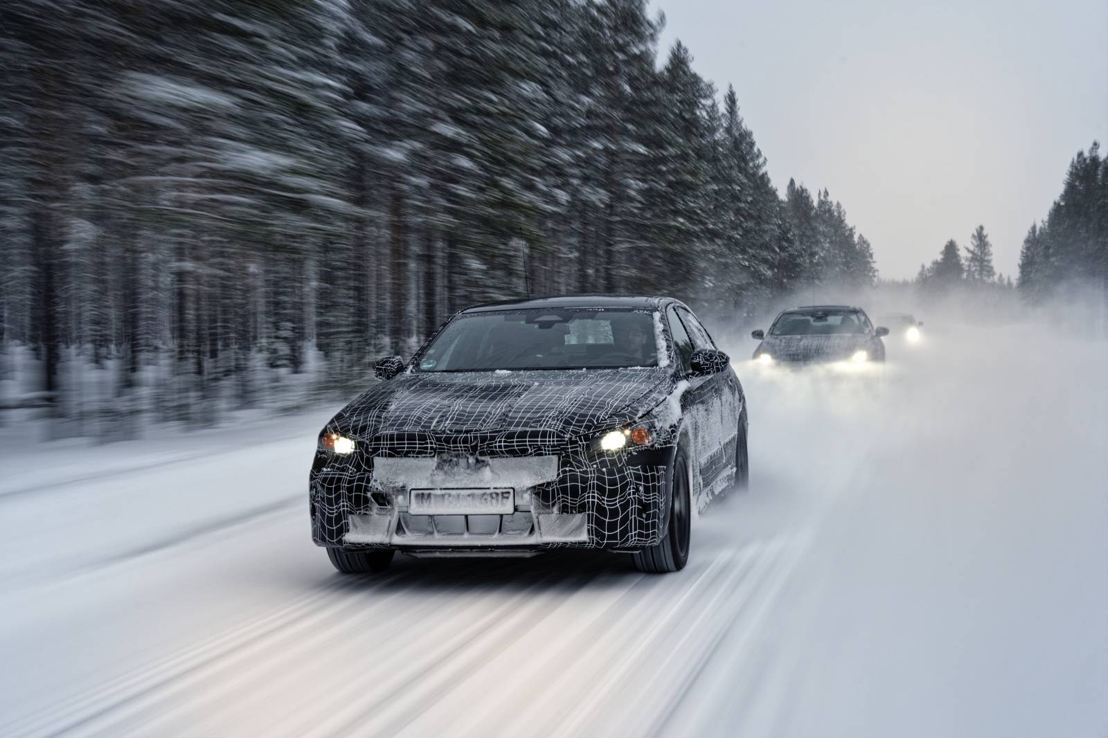 冬季はEVの電費が悪化する厳しい季節（photo=BMW）