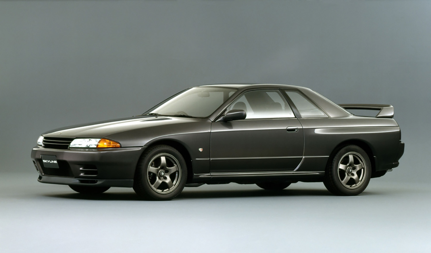 日産スカイラインGT-R（R32）のフロントスタイリング