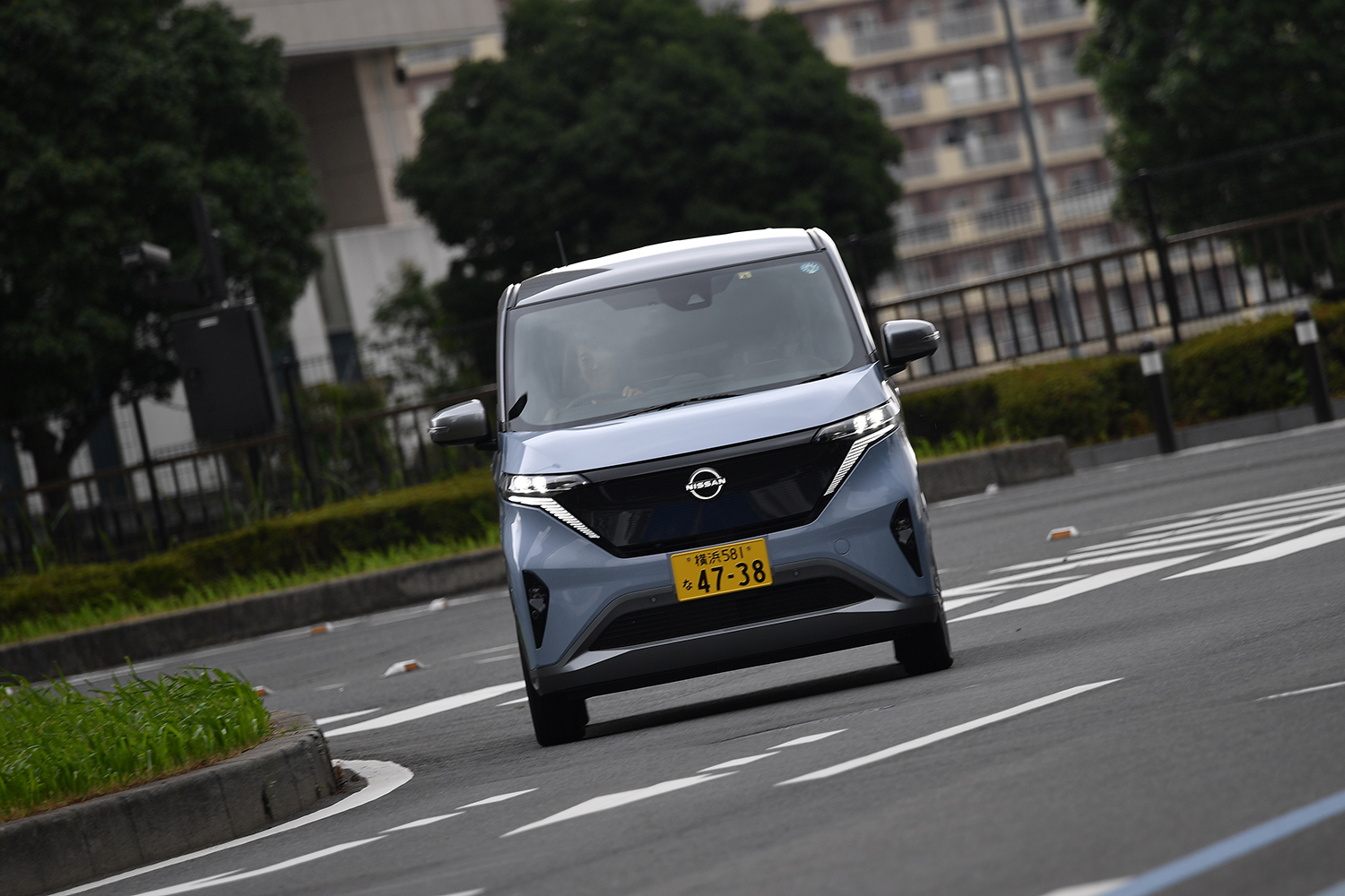 日産サクラ