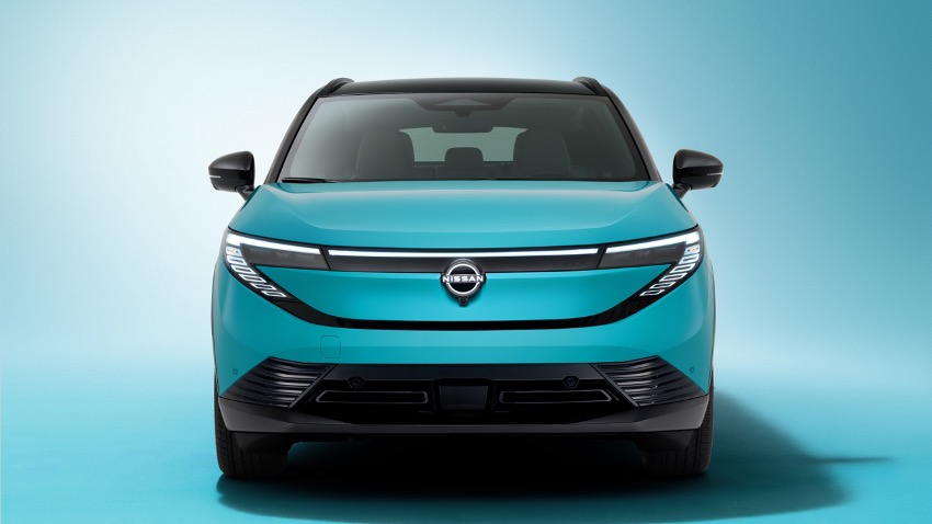 日産リーフのフロントマスク