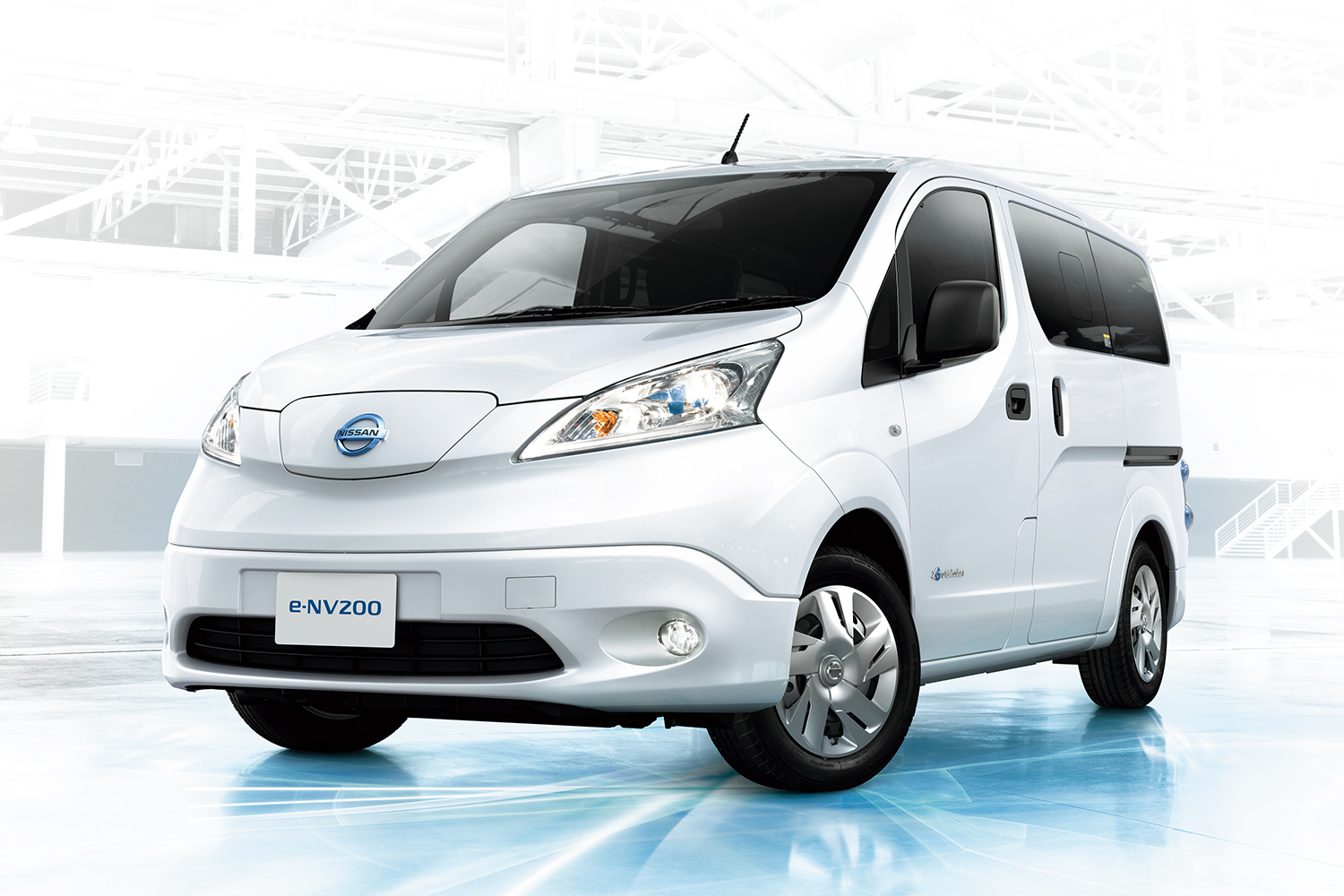 日産e-NV200
