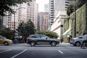 XC60 Inscription, in Pine Grey metallic