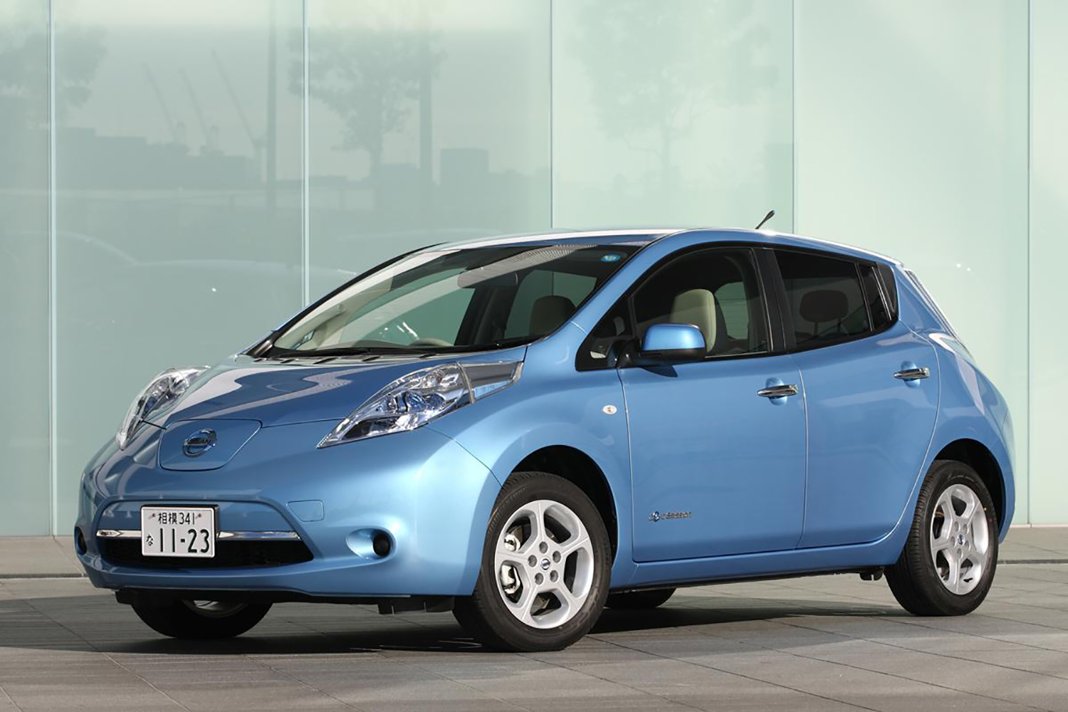 日産リーフのフロントスタイリング