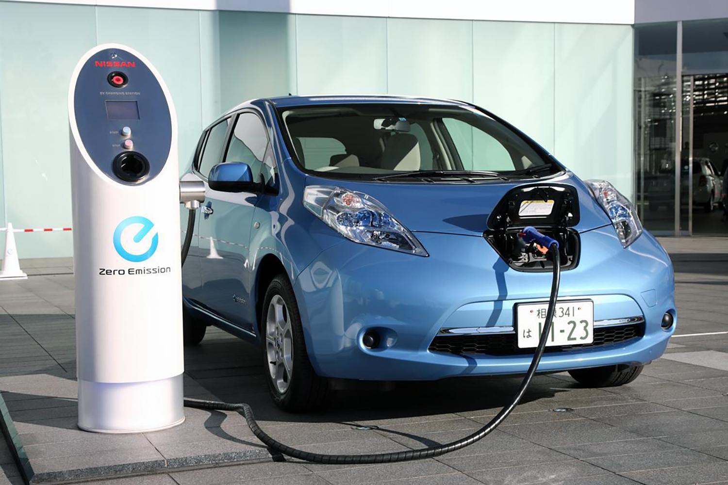 初代日産リーフのフロントスタイリング