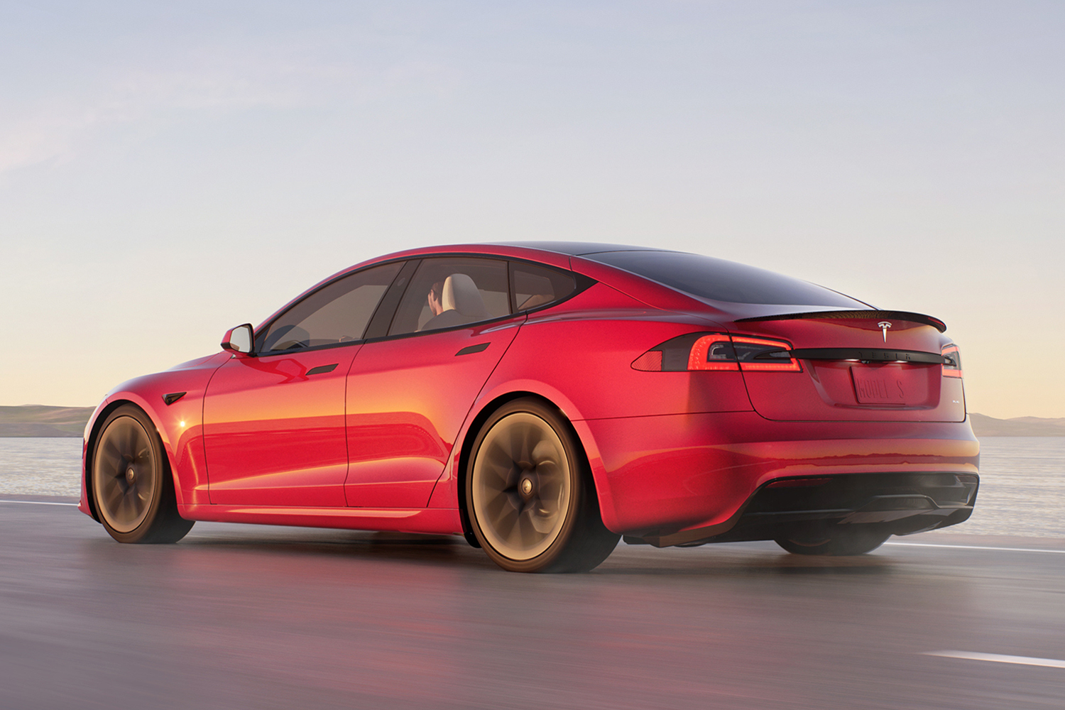 テスラ・モデルS プラッドのリヤスタイリング