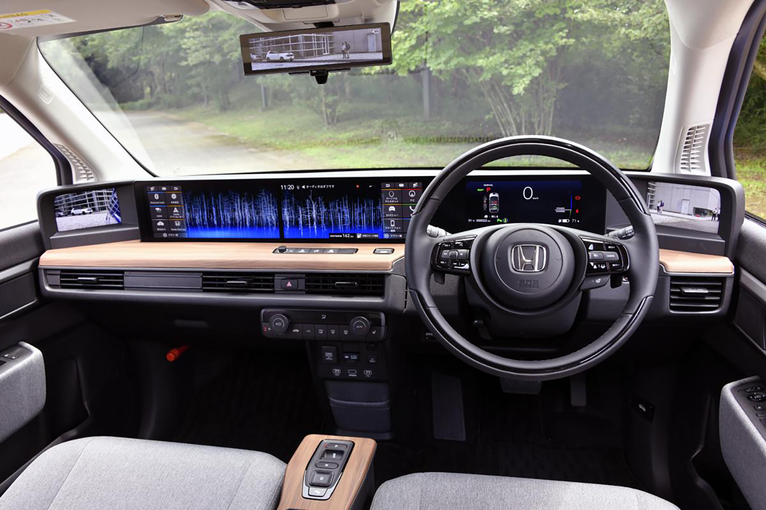 ホンダ Honda e