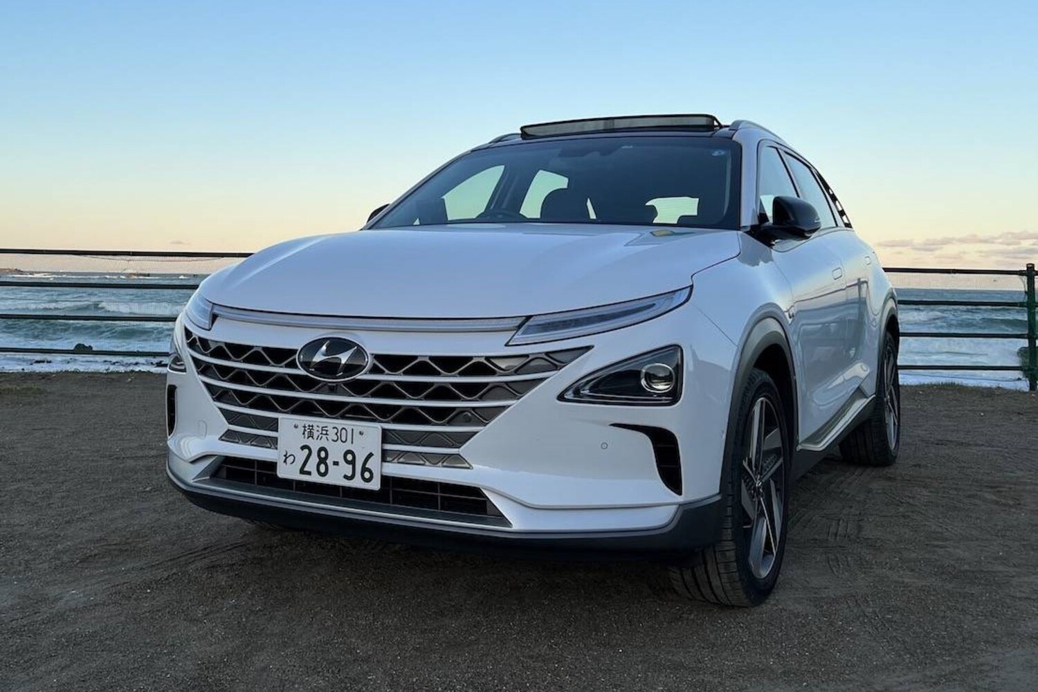 ヒョンデの水素電気自動車「ネッソ」 写真は旧型