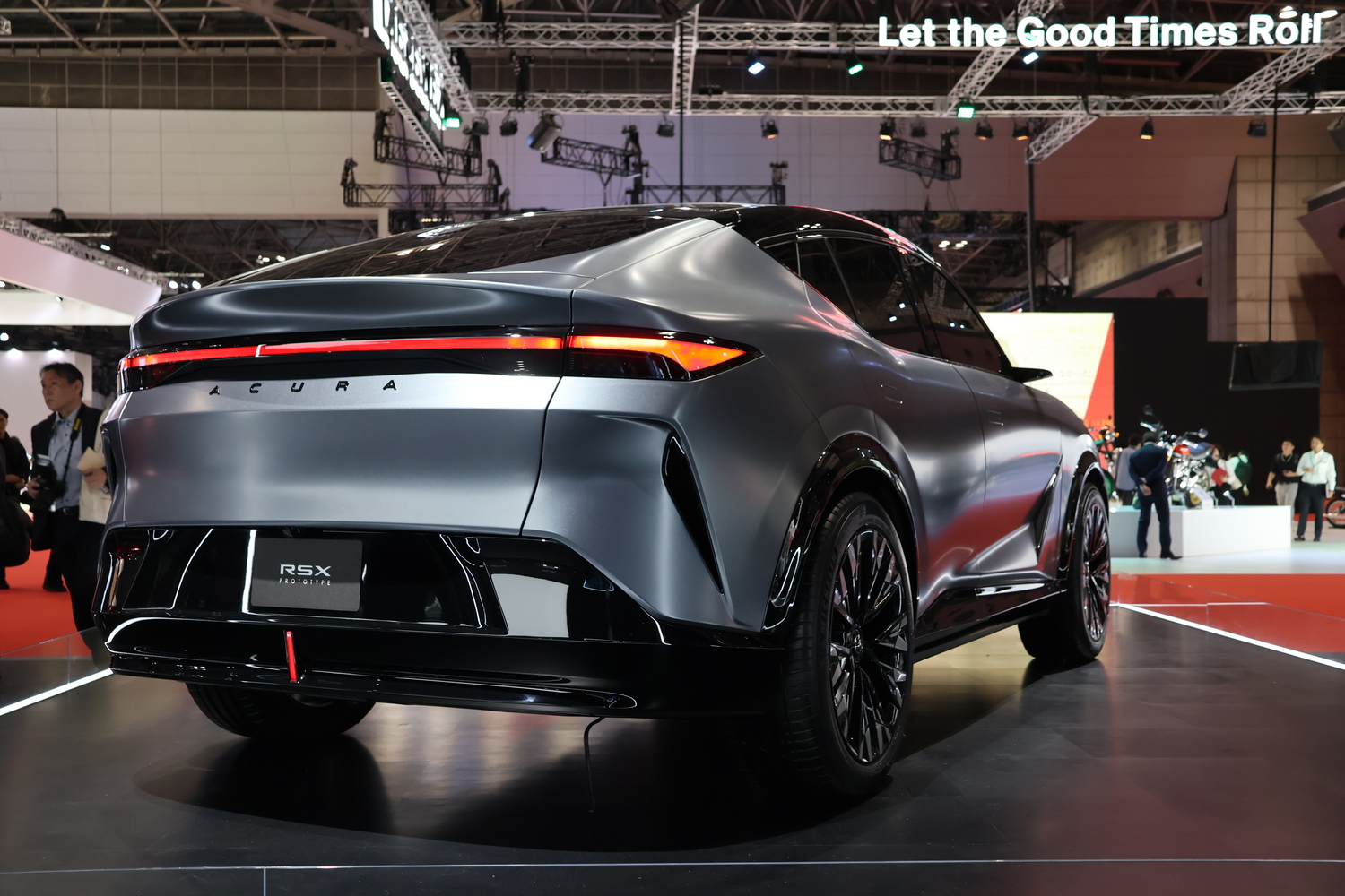 ジャパンモビリティショー2025のホンダブースで日本初公開されたホンダの「Acura RSX プロトタイプ」のリヤデザイン