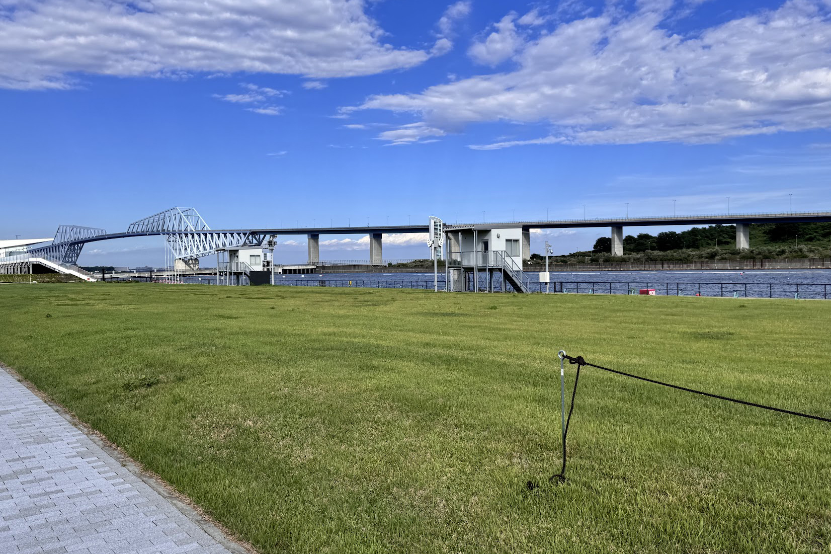 東京・海の森公園駐車場