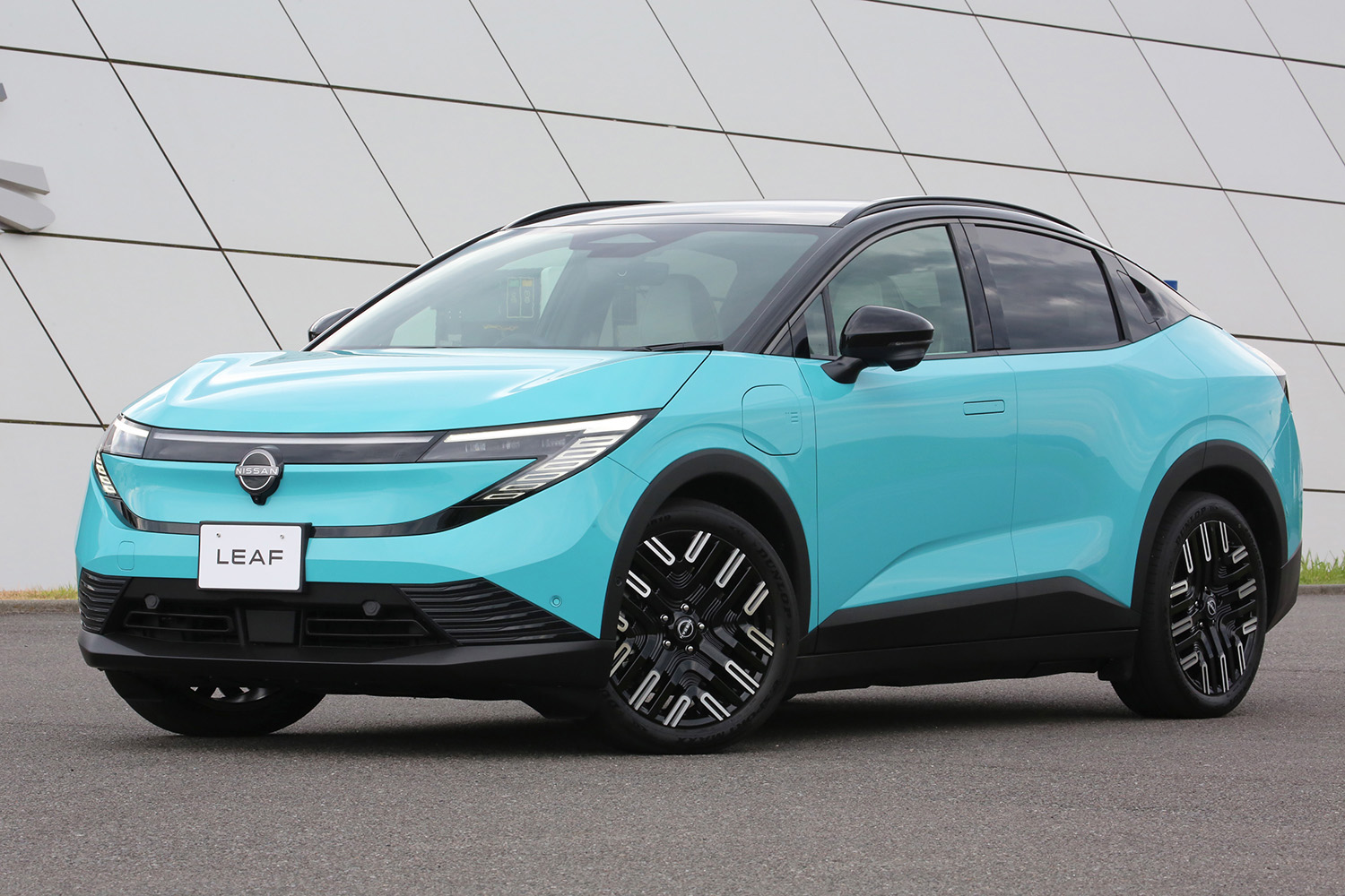 日産リーフ（3代目）