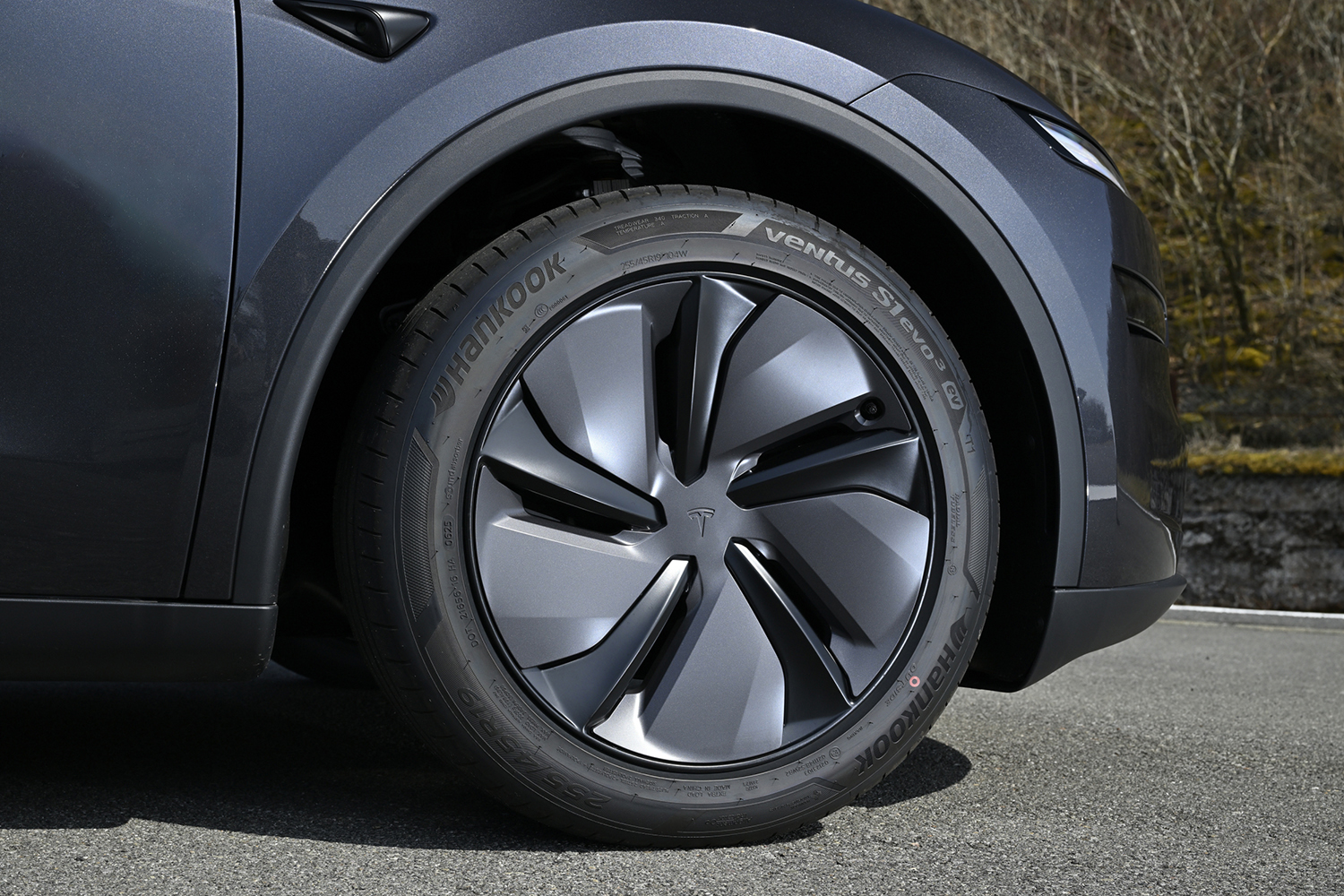 テスラ・モデルYのホイール