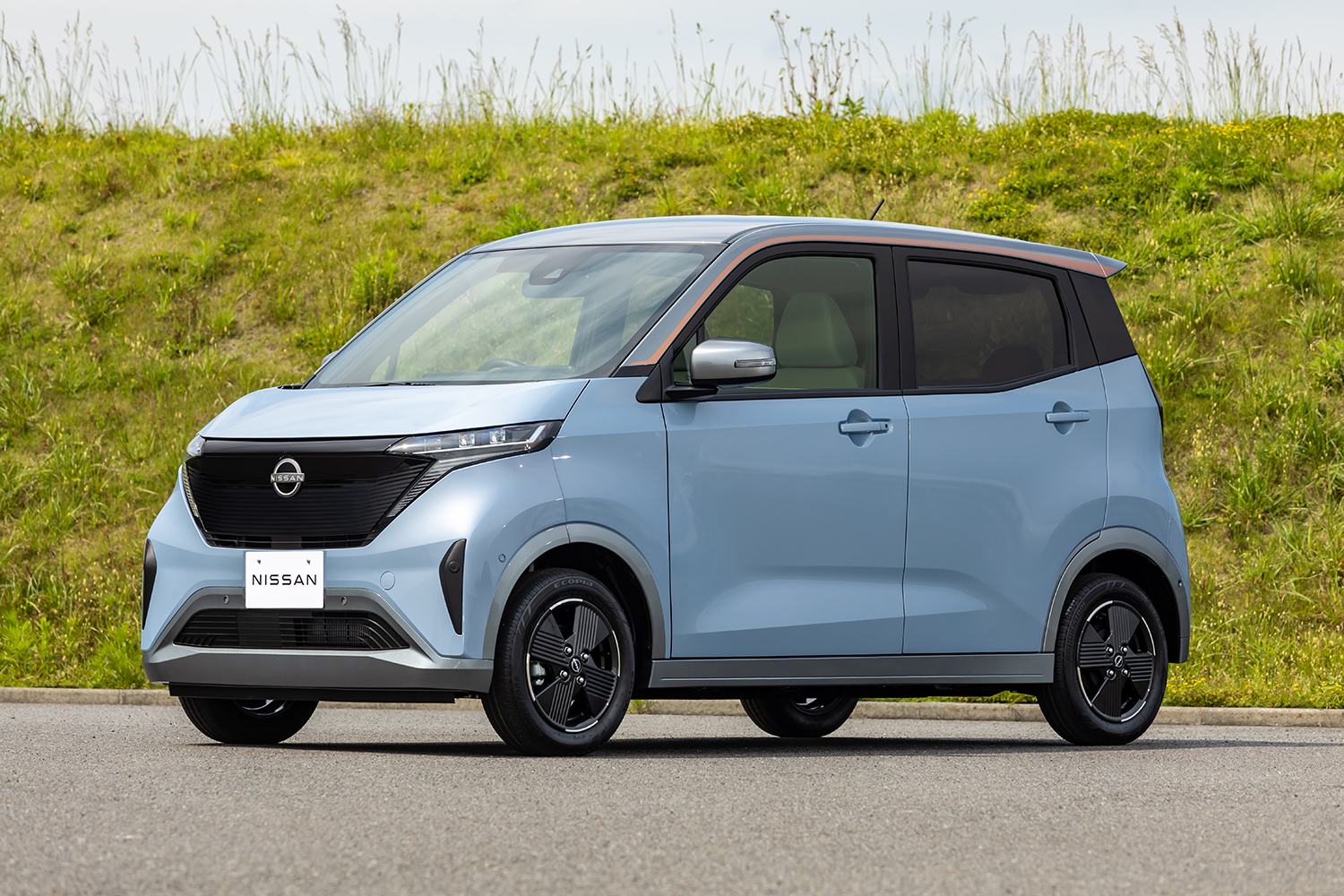 買おうと思ってもほしいクルマがない！ 国産EVが売れない理由は「車種