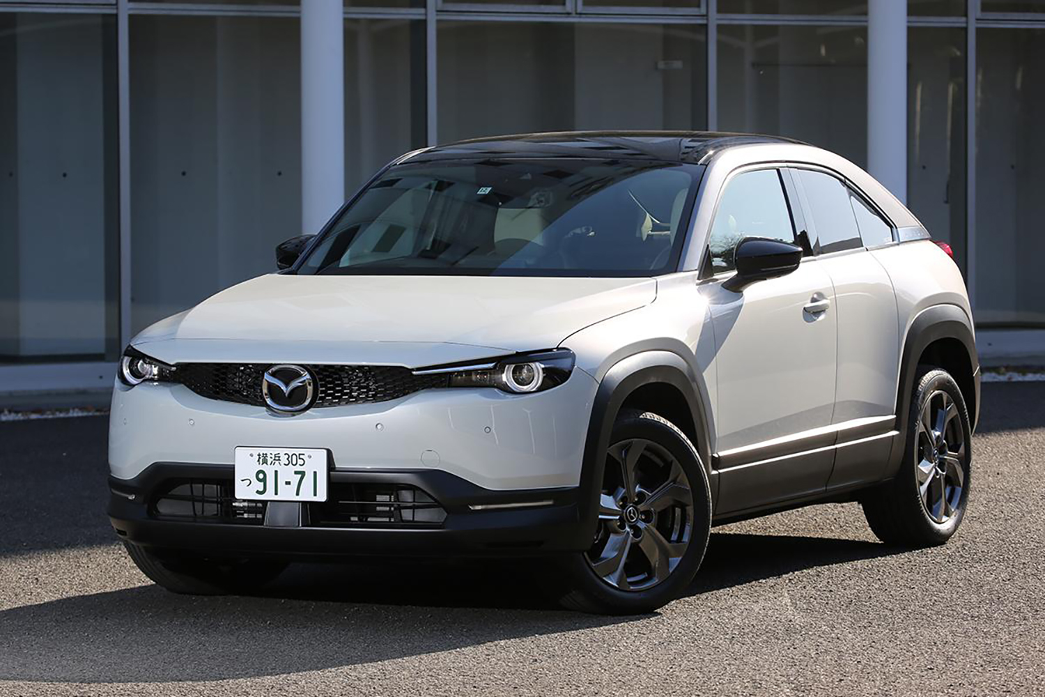 マツダMX-30のフロントスタイリング