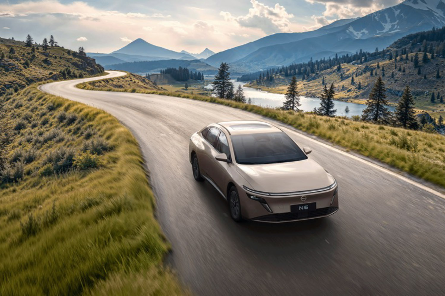 日産N6の走行シーン