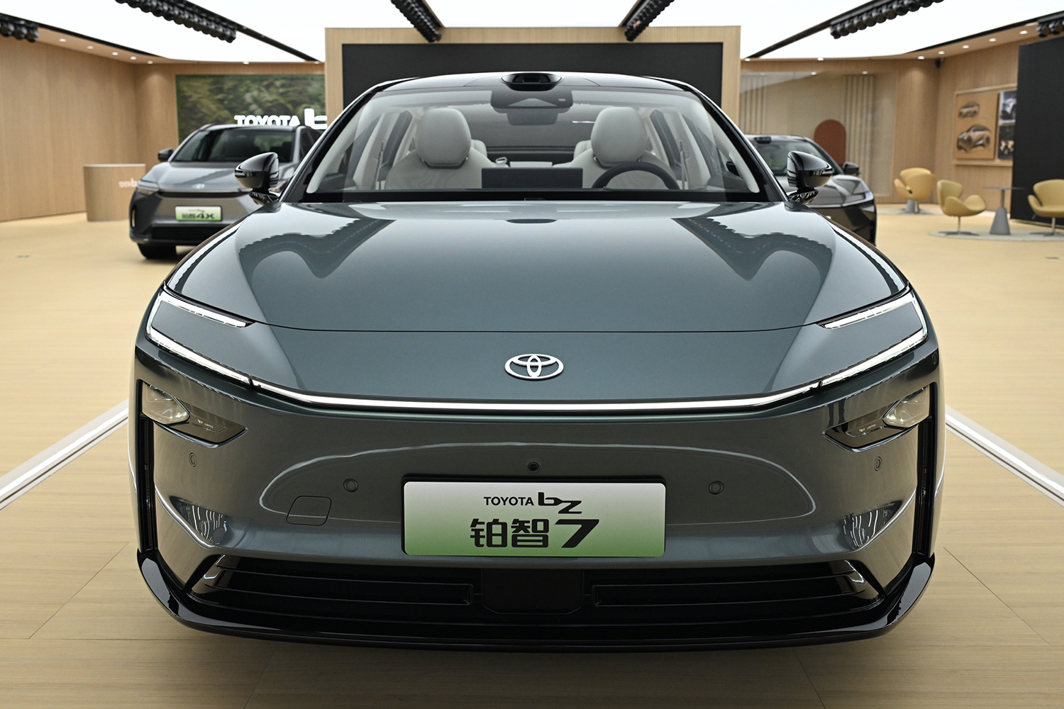 251215_toyota_bZ7_launch_13.jpg