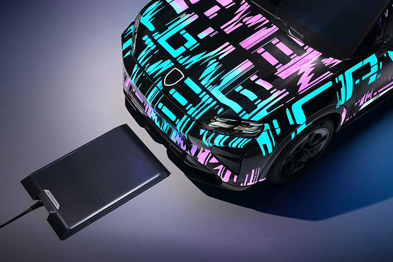 非接触式充電を採用する新型ポルシェ・カイエン