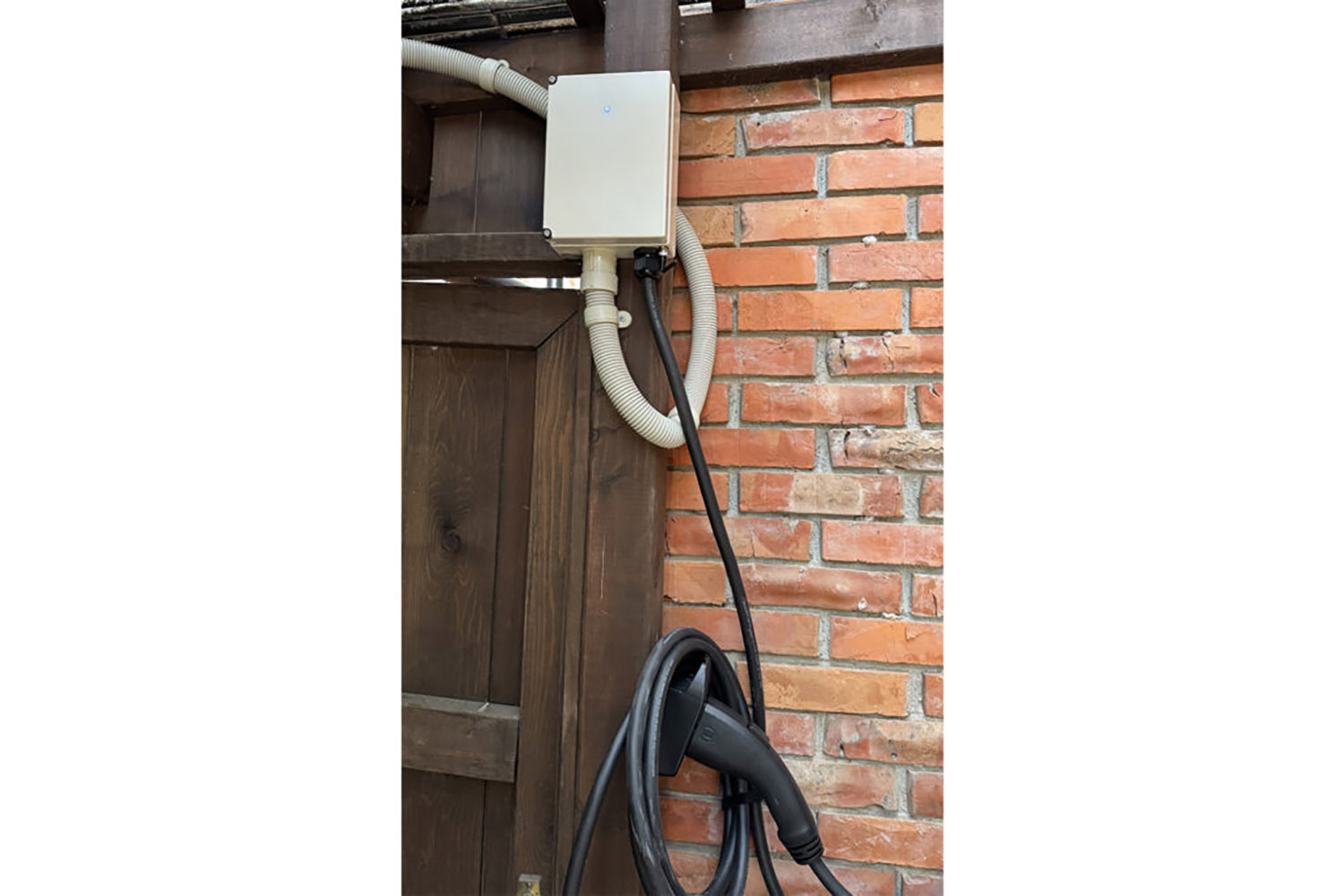 自宅に設置した充電器のイメージ