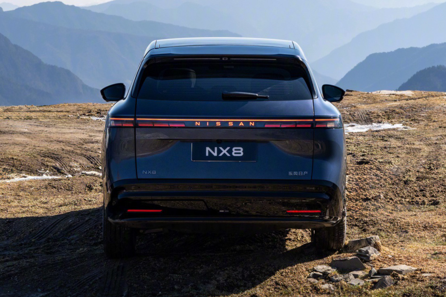 日産NX8の真正面リヤスタイリング
