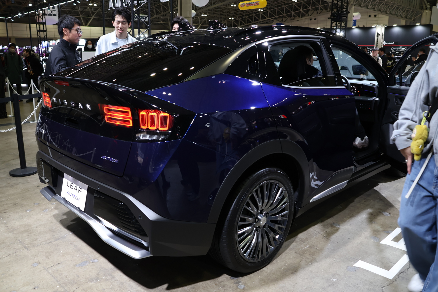 東京オートサロン2026に展示された日産リーフオーテックのリヤ周り