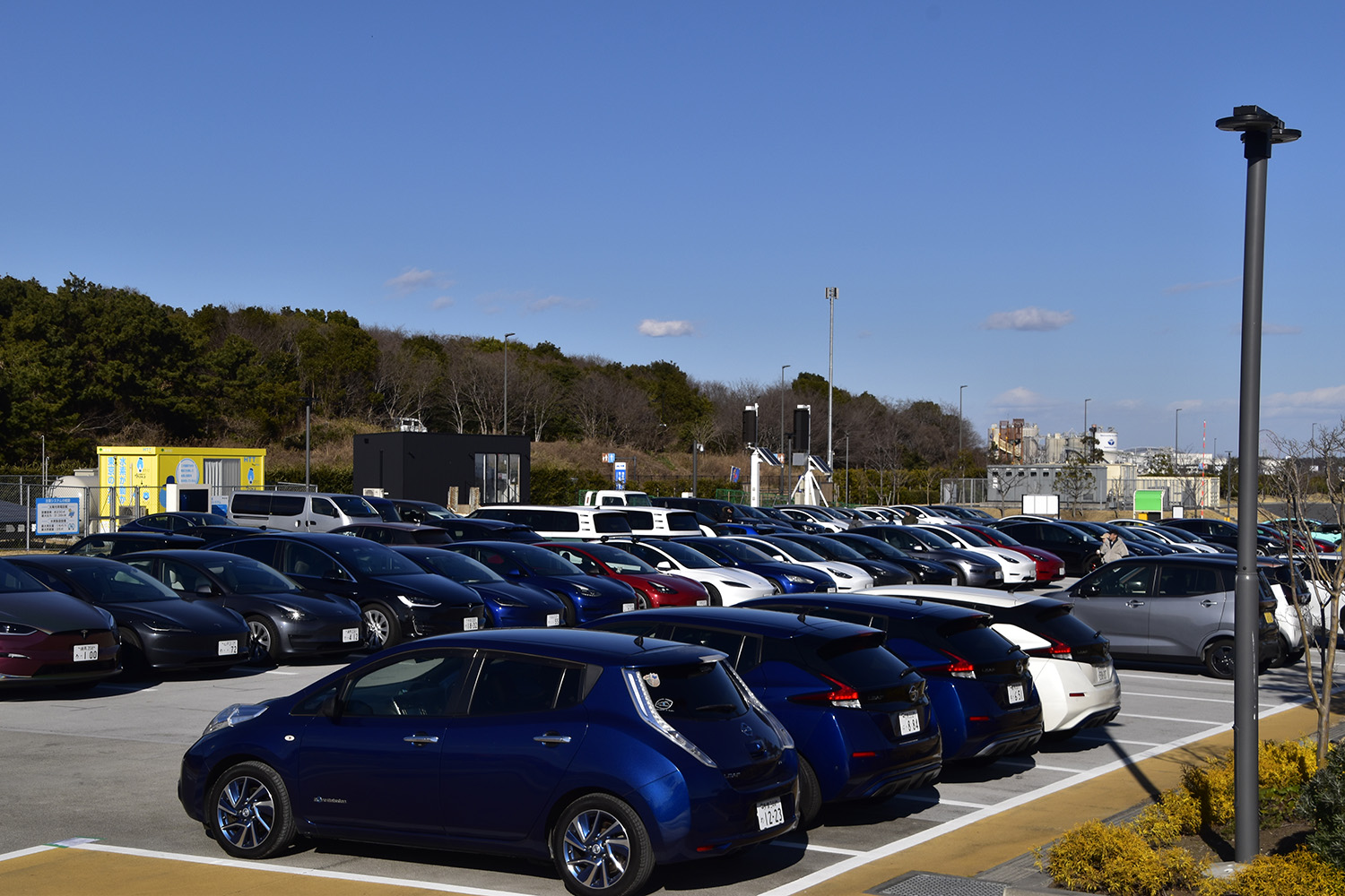 メーカーごとに集結したEV