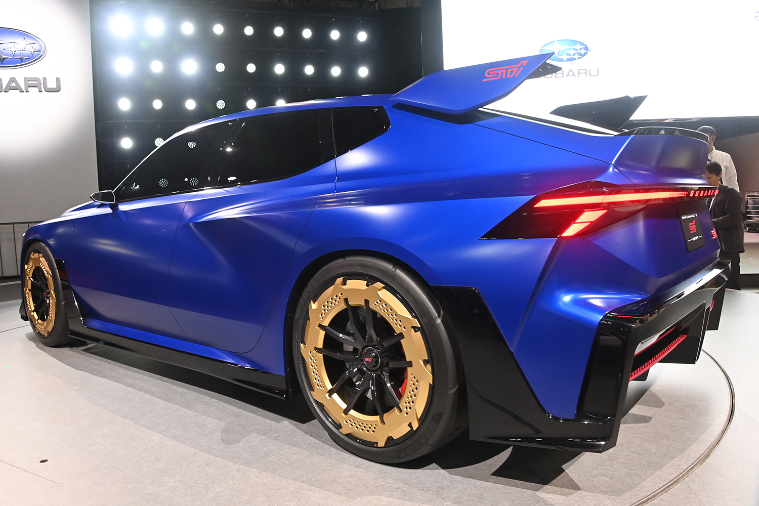 スバル・パフォーマンスE-STIコンセプト
