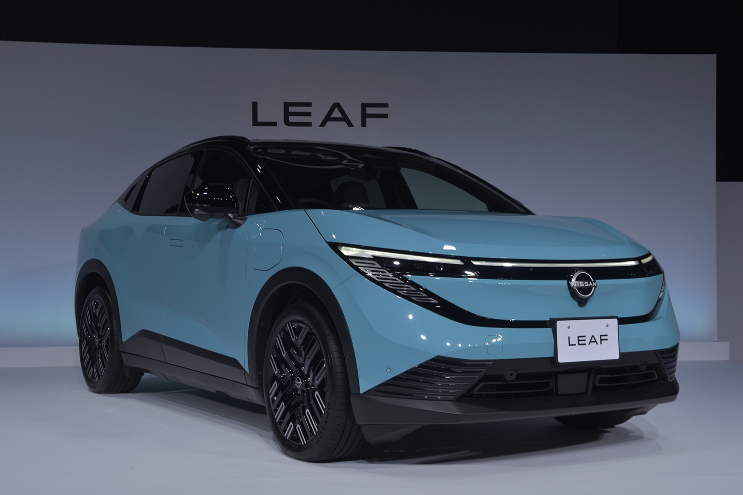 新型日産リーフのフロントスタイリング