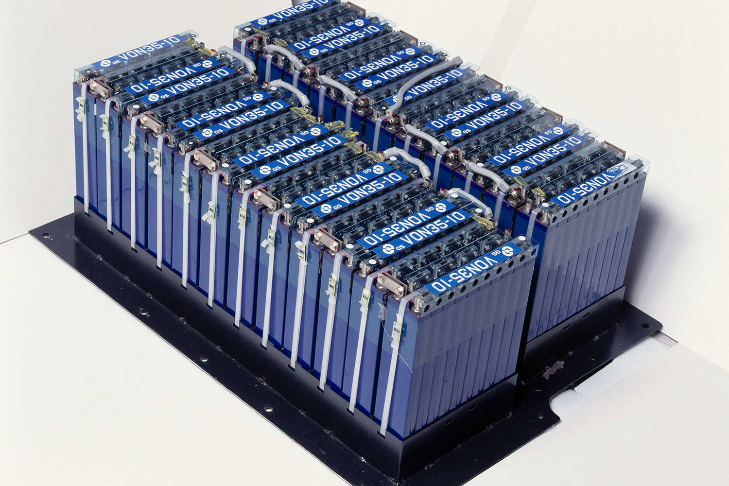 日産 FEVのバッテリー