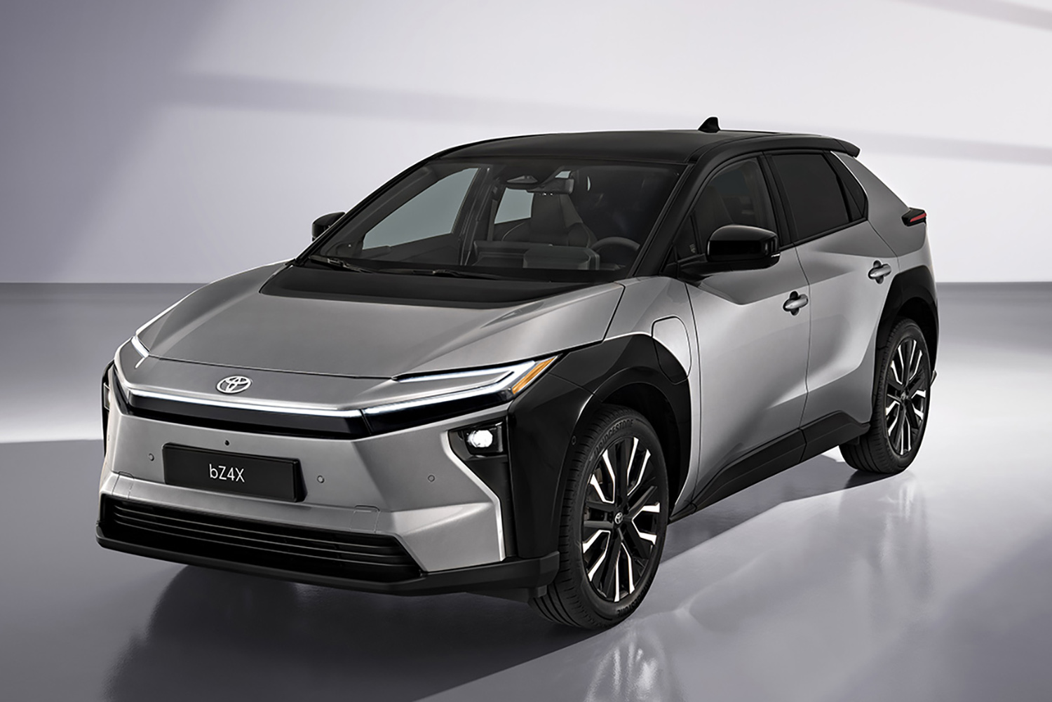 トヨタbZ4Xのフロントスタイリング