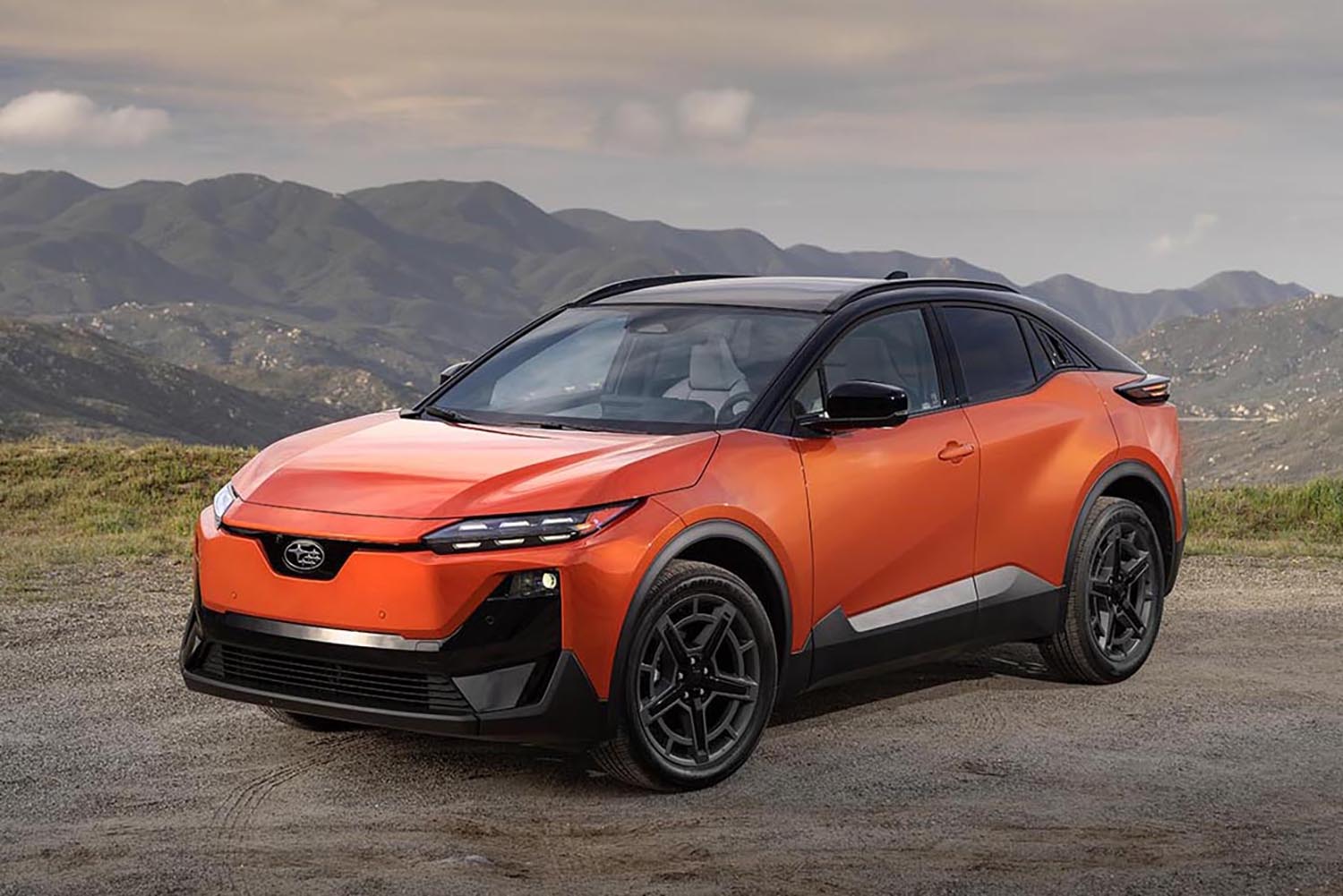 スバル・アンチャーテッドのフロントスタイリング