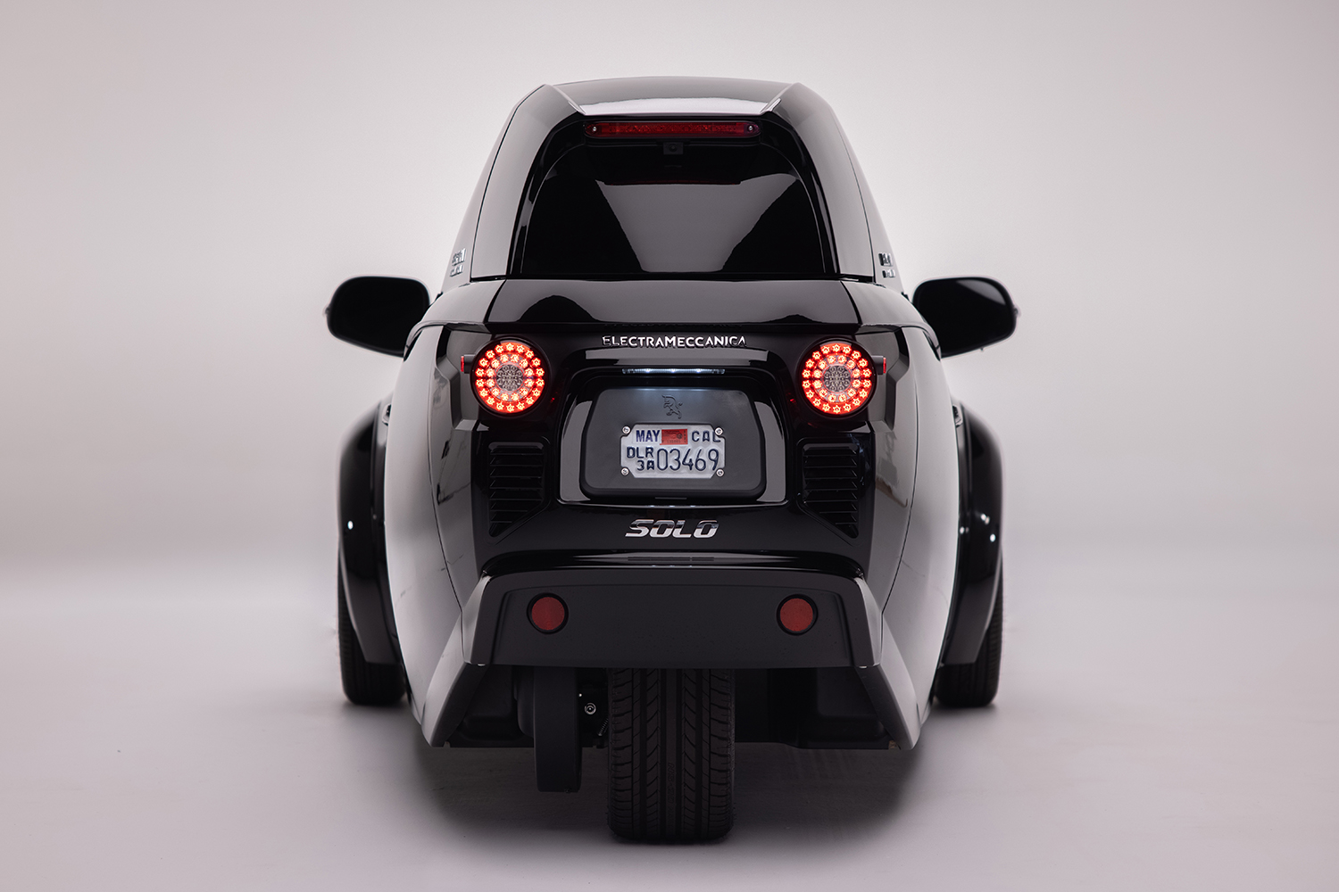 エレクトラメカニカ・ソロの真正面リヤスタイリング