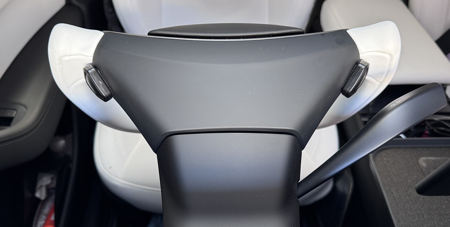 S3XYボタンを装着したハンドル