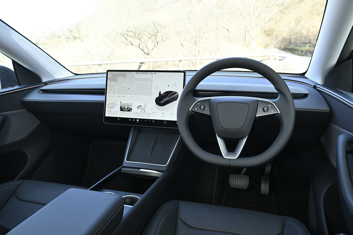 テスラ・モデルYのインパネ