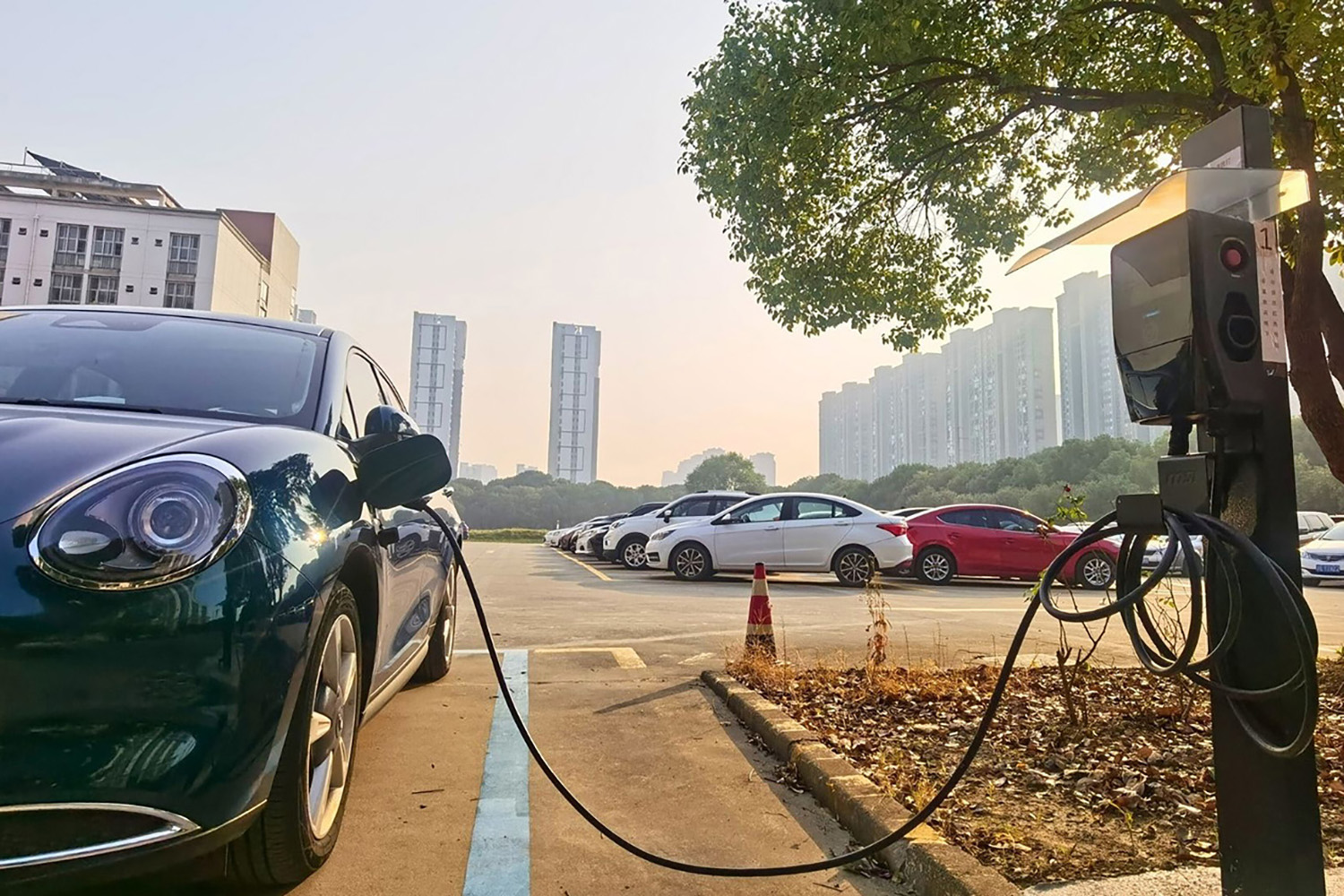 公共駐車場への導入事例（台湾）