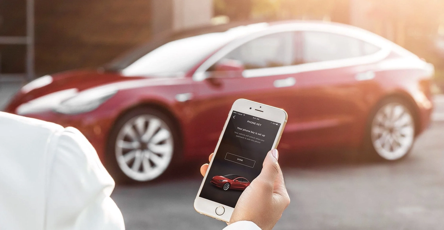 テスラのサモン