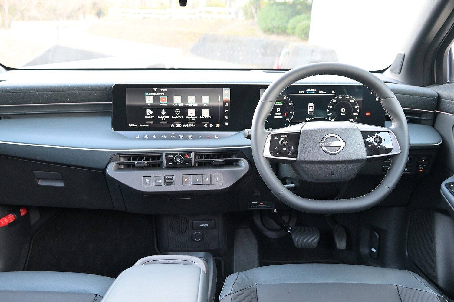 日産リーフのインテリア
