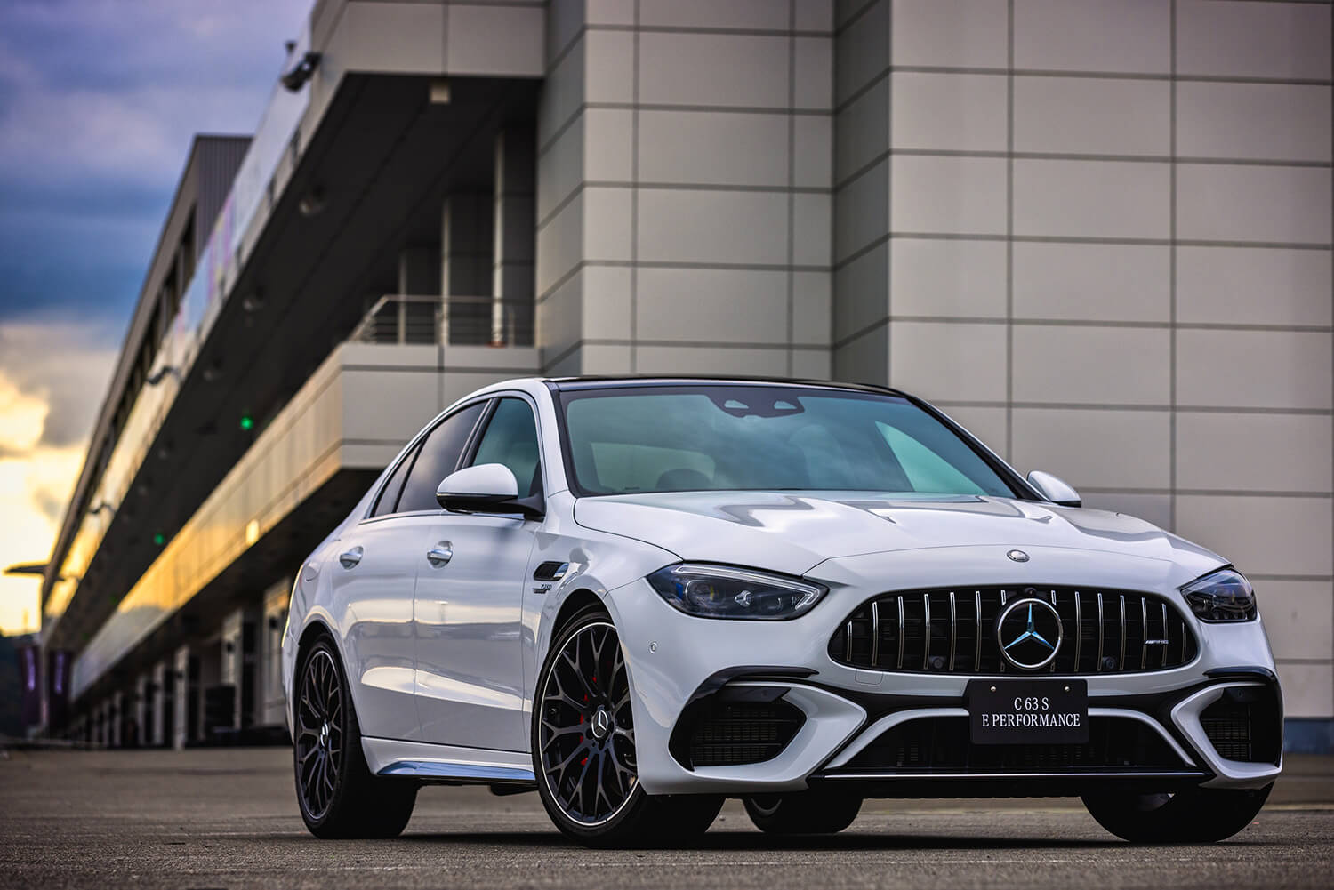 メルセデスAMG C63 E Performance