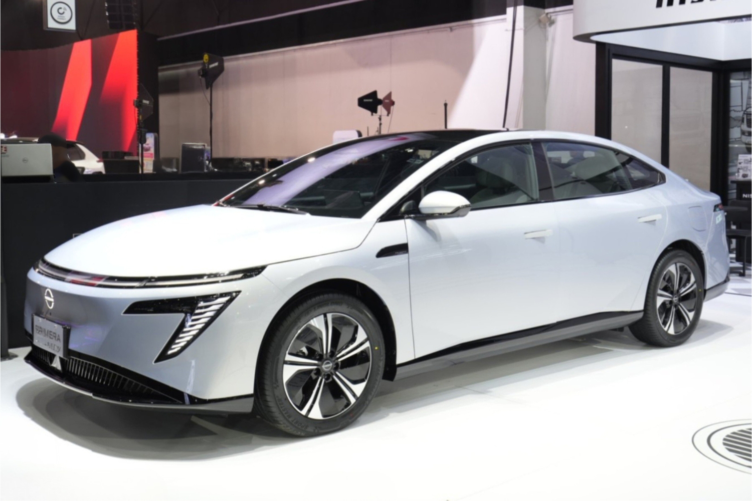日産「プリメーラ EV」