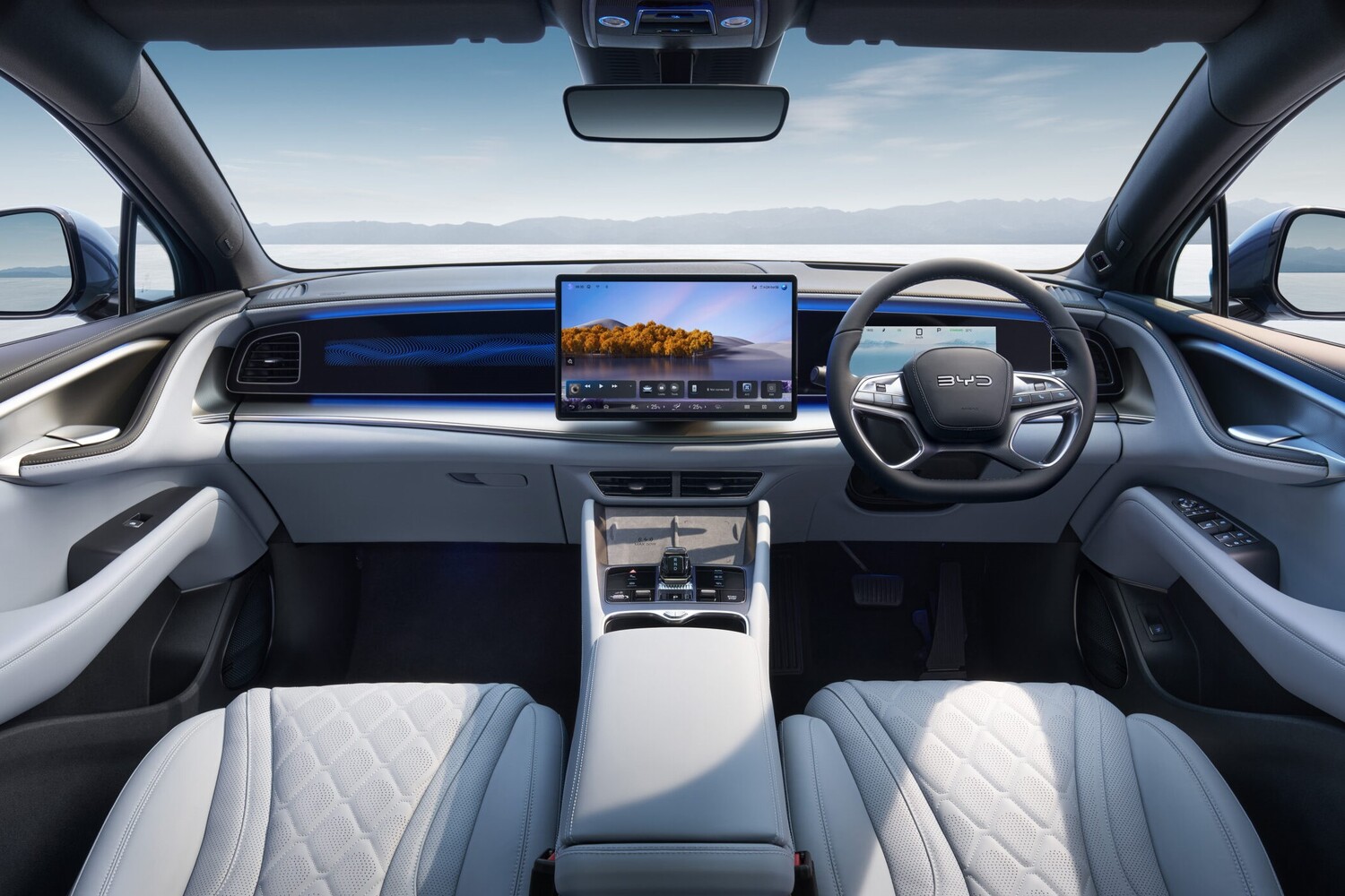 BYD SEALION 7のインテリア