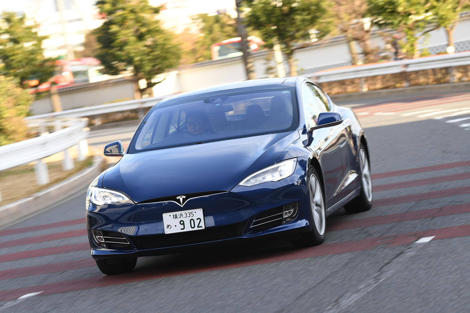 テスラ・モデルS